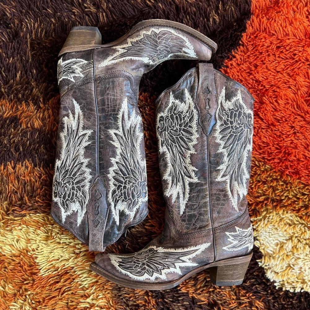 Coral cowboy boots